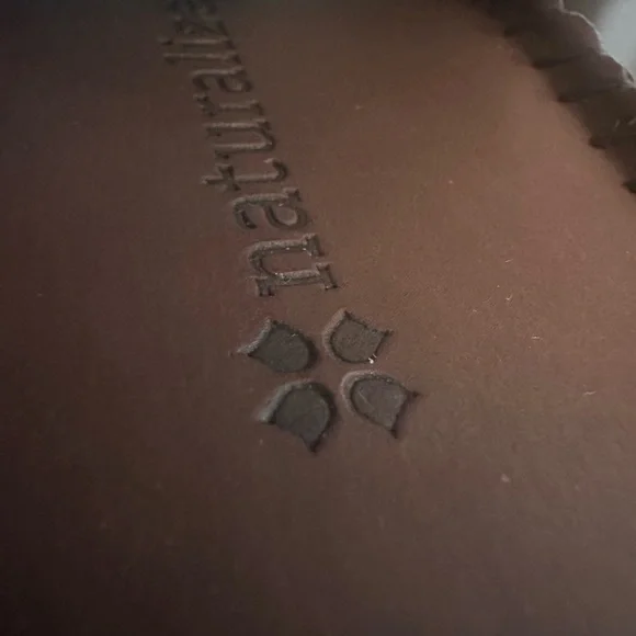 NIB Naturalizer Women's Dark Brown Open-Toe Sandals - Picture 6 of 7